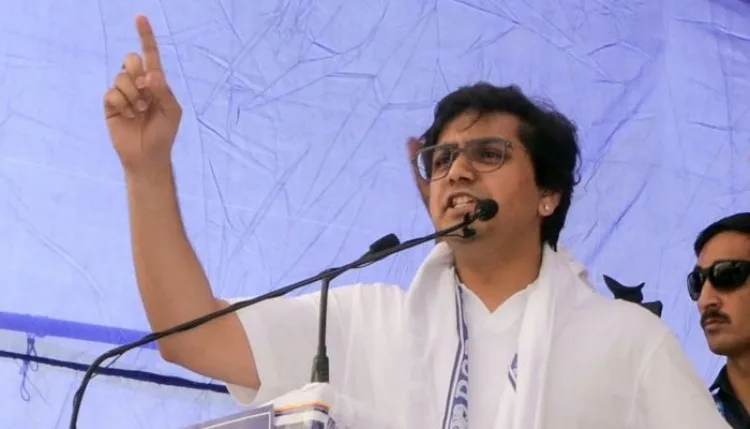 मायावती का अपने भतीजे पर आरोप, कहा डबल माइंड पर काम कर रहे हैं आनंद