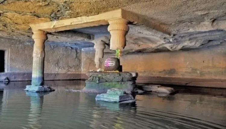 केदाश्वर गुफा मंदिर: जानिए रहस्य और पौराणिक मान्यताएं