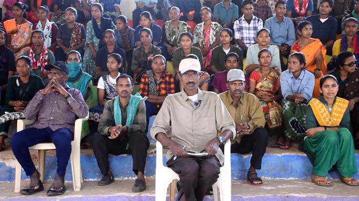 आत्मसमर्पण को तैयार हैं कई नक्सली, लेकिन इस बात का है डर, वीडियो में खुलासा