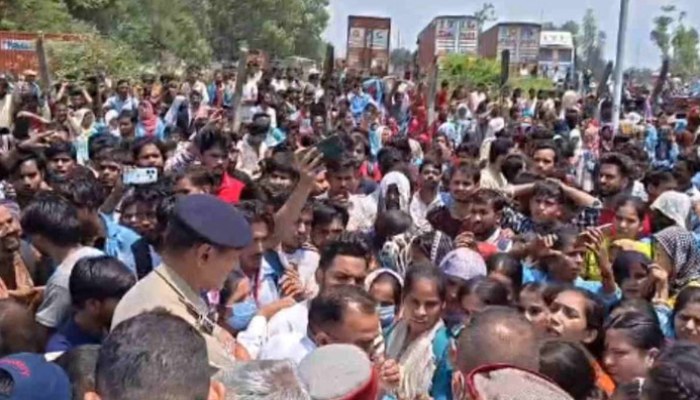 देहरादून: वेतन और ओवर टाइम को लेकर मजदूरों का बड़ा बवाल