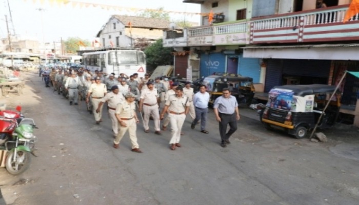 Bhopal: जुमे की नमाज को लेकर पुलिस-प्रशासन अलर्ट, शांति व सौहार्द बनाए रखने की अपील