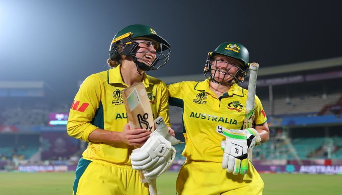 AUS W vs BAN W : बांग्लादेश को रौंदकर सेमीफाइनल में ऑस्ट्रेलिया,हेली-लिचफील्ड ने मार-मारकर निकाला गेंदबाजों का दम
