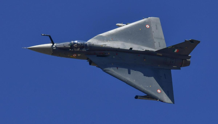 Namansh Syal Tejas Crash : तेजस लड़ाकू विमान का नया वीडियो सोशल मीडिया पर वायरल