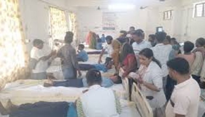 Bihar: सहरसा में मिड-डे मील खाकर एक दर्जन से ज्यादा बच्चे बीमार, नमूनों की होगी जांच