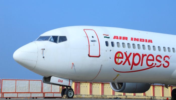 अब  Air India Express फ्लाइट तकनीकी खराबी के कारण वापस लौटी, 16 मिनट हवा में रहा प्लेन