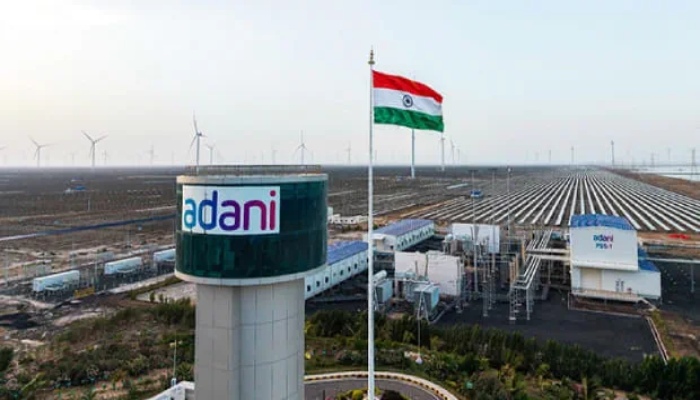 Adani Energy की मेगा डील: 3,050 करोड़ में इंटेलीस्मार्ट का अधिग्रहण, स्मार्ट मीटरिंग में बढ़ेगा दबदबा