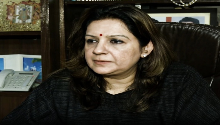 यूजीसी के नए नियमों पर सियासी घमासान, प्रियंका चतुर्वेदी बोलीं-“विद्यार्थियों में नफरत बढ़ा रही है सरकार”