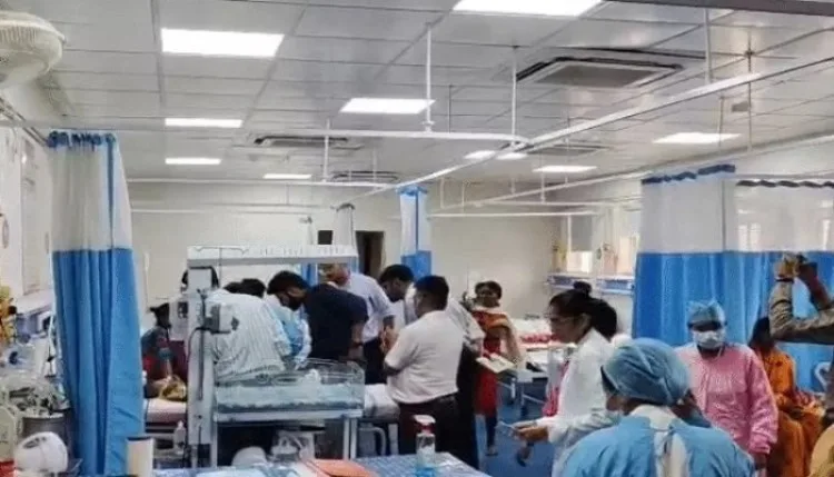 आठ बच्चों की मौत का पता नहीं लगा पाए मध्य प्रदेश के डॉक्टर, पुणे में चल रहा है सैंपल पर शोध