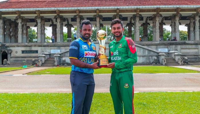 Sri Lanka Vs Bangladesh: श्रीलंका ने पहले वनडे में बांग्लादेश के खिलाफ टॉस जीतकर चुनी बल्लेबाजी, यहां देखें सीधा प्रसारण