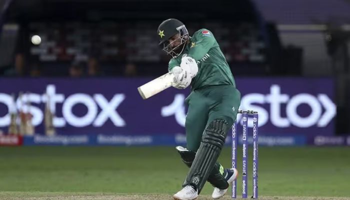 Asif Ali Retirement : टी20 विश्व कप में पाकिस्तान के लिए यादगार पारी खेलने वाले इस दिग्गज खिलाड़ी ने लिया संन्यास