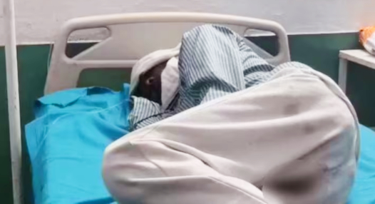 Moradabad Domestic Violence : मुरादाबाद में पारिवारिक विवाद ने लिया हिंसक रूप, अधेड़ व्यक्ति पर जानलेवा हमला