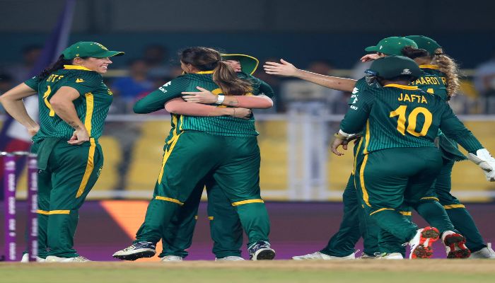 SA W vs ENG W: सेमीफाइनल में इंग्लैंड को हराकर पहली बार फाइनल में पहुंची दक्षिण अफ्रीका