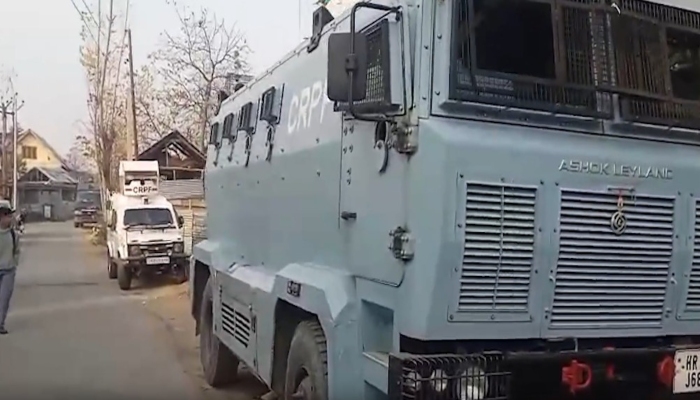 आतंकी मॉड्यूल की जांच में CIK की एक साथ कई ठिकानों पर छापेमारी, मचा हड़कंप