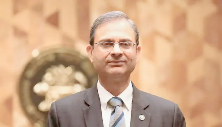 RBI का बड़ा प्लानः 6.7% ग्रोथ और नए नोटों की तैयारी!
