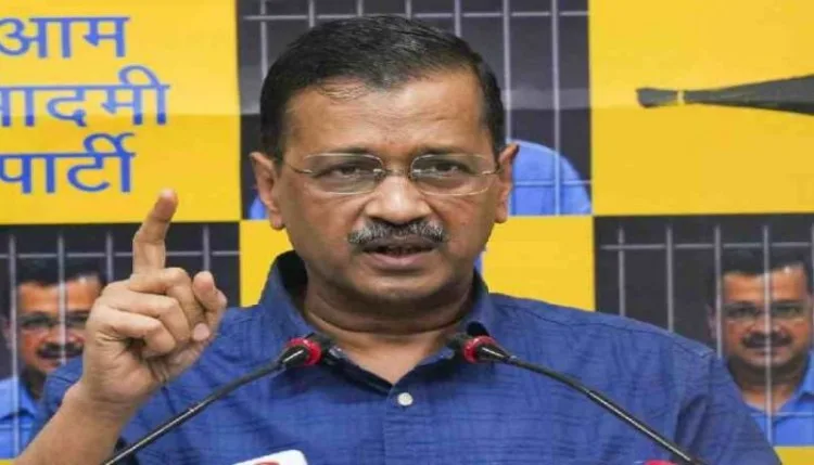 E20 पेट्रोल के खिलाफ उतरे केजरीवाल, प्रधानमंत्री को पत्र लिख सामने रखीं ये मांगे