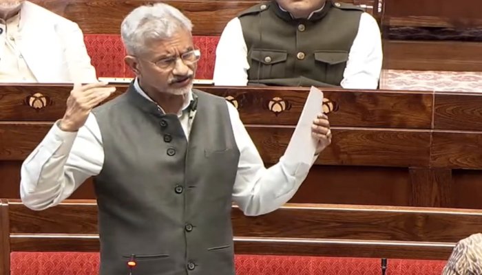 जो मुंबई हमलों पर चुप रहे, वे आज ज्ञान दे रहे हैं... कान खोलकर सुन लें, जयशंकर ने विपक्ष को सुनाई खरी-खोटी