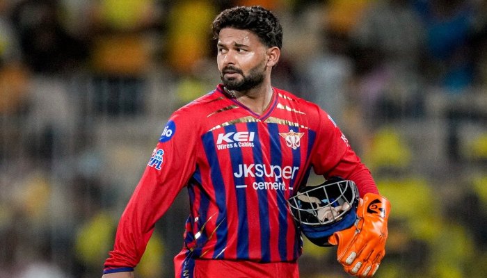Indian Premier League 2026 : एलएसजी टीम का शर्मनाक प्रदर्शन, ऋषभ पंत ने छोड़ी लखनऊ सुपर जायंट्स की कप्तानी