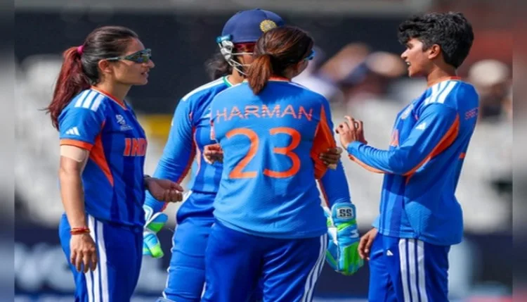 Women's T20 World Cup 2026 : भारत-साउथ अफ्रीका की जीत से रोमांचक हुई सेमीफाइनल की जंग, जानें... अंतिम चार के लिए किस टीम की मजबूत दावेदारी