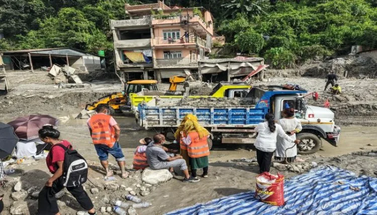 नेपाल बाढ़: मृतकों की संख्या 1,252 के पार, हजारों अब भी लापता