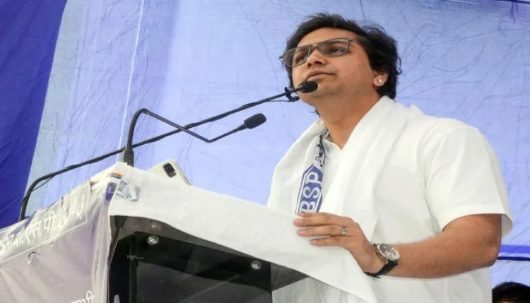 आकाश आनंद ने मायावती को बताया  “बुआ मां”, साफ किया रुख