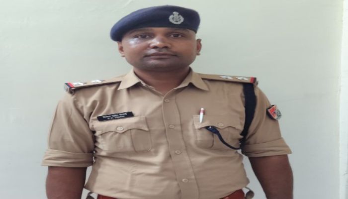 चंदौलीः मुंबई मेल से गिरकर आरपीएफ दरोगा की दर्दनाक मौत