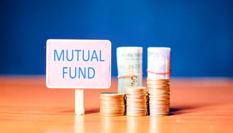 एसआईपी निवेश ने बनाया नया रिकॉर्ड, सितंबर में आए ₹32,490 करोड़
