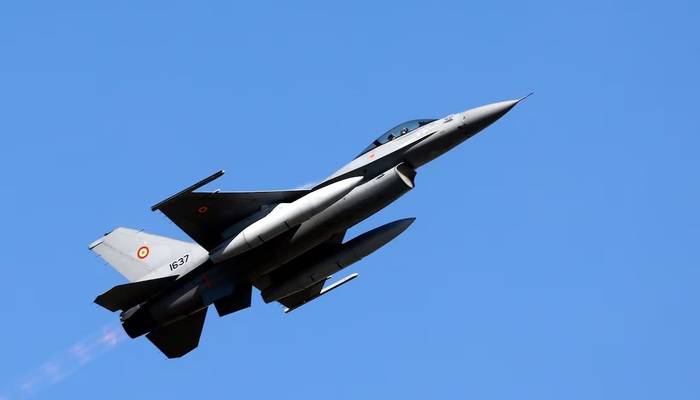 यूक्रेन की मदद को उतरे ये दो NATO सहयोगी देश, जेट विमान तैनात