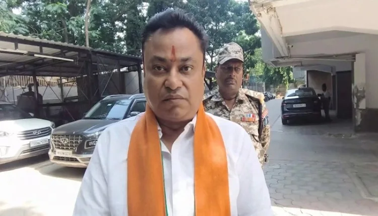 VHP की मांग :मस्जिद की उम्र और दस्तावेज की जानकारी दी जाए, उज्जैन में प्रदर्शन के दौरान पथराव