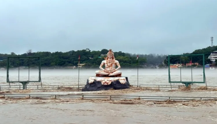 उत्तराखंड में बारिश का दौर जारी, पांच दिनों तक पड़ेंगी बौछारें