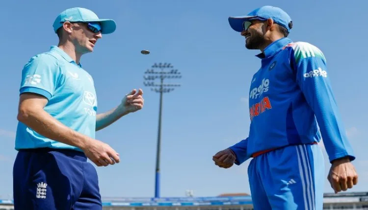 IND vs ENG 1st ODI: इंग्लैंड ने टॉस जीतकर चुनी बल्लेबाजी, रोहित-कोहली और बुमराह की भारतीय टीम में वापसी