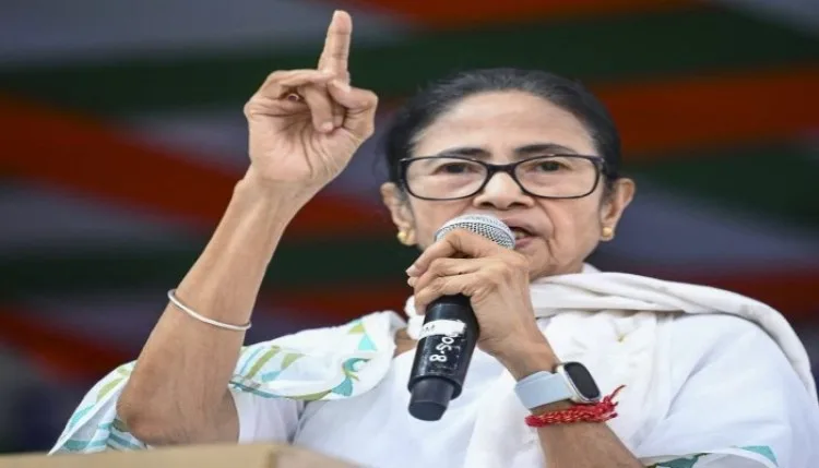 बरुईपुर रेप कांड पर ममता का हाउस अरेस्ट का आरोप, अभिषेक ने बीजेपी पर साधा निशाना