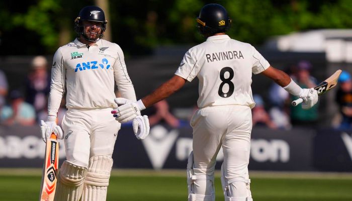 IRE vs NZ Only Test:  टॉम ब्लंडेल और रचिन रवींद्र के शतकों से बैकफुट पर आयरलैंड, न्‍यूजीलैंड ने बनाया विशाल स्‍कोर