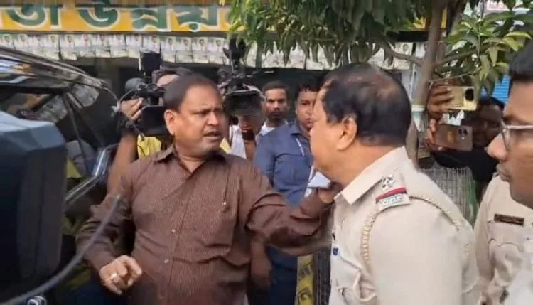 जिस पुलिस को थोड़ी देर पहले कुत्ता बोल रहे थे हुमायूं कबीर, वह विधायक को खींच कर थाने ले गई