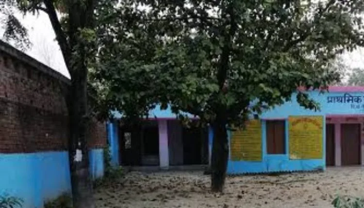 परिषदीय विद्यालयों पर योगी की नजर, परीक्षा में टीचर दिखाएं परिणाम
