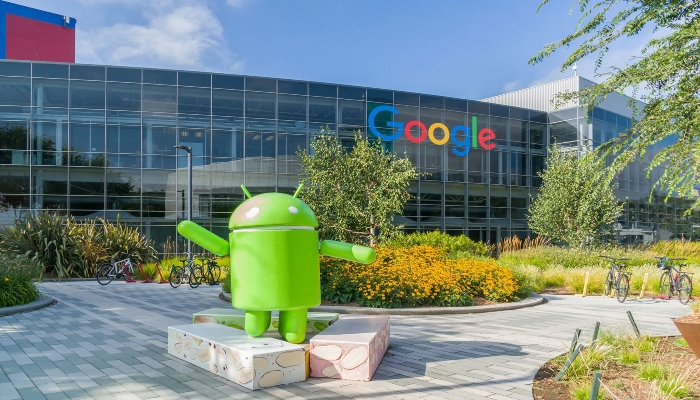 Google Launched New Suraksha Charter: गूगल ने लॉन्च किया सुरक्षा चार्टर, ऑनलाइन धोखाधड़ी पर लगेगी रोक