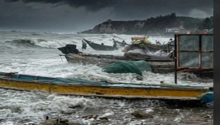 उड़ीसा, पश्चिम बंगाल और आंध्रप्रदेश तक Stormy Havoc,  कई जिलों में भारी बारिश