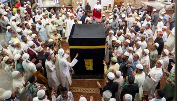 Haj 2026 Update: हज यात्रा के लिए आवेदन की तारीख बढ़ाने की मांग तेज, उलेमाओं ने रखी 31 अगस्त तक विस्तार की मांग