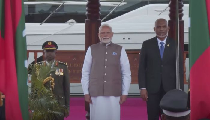 PM Modi Maldives Visit:  मालदीव पहुंचे पीएम मोदी को दिया गया गार्ड ऑफ ऑनर, दोनों देशों के बीच हुई द्विपक्षीय वार्ता