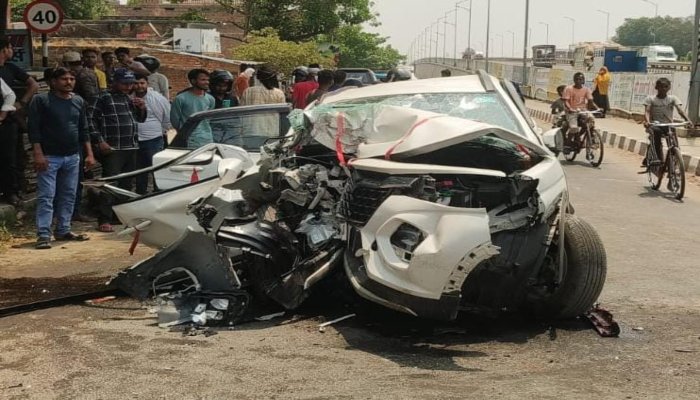 Varanasi Road Accident: वाराणसी में दर्दनाक सड़क हादसा, BSF जवान सहित तीन की मौत