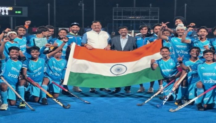 Under-18 Hockey Asia Cup: भारत ने फाइनल में जापान को 4-1 से हराकर जीता गोल्ड, आशीष ने लगाई हैट्रिक