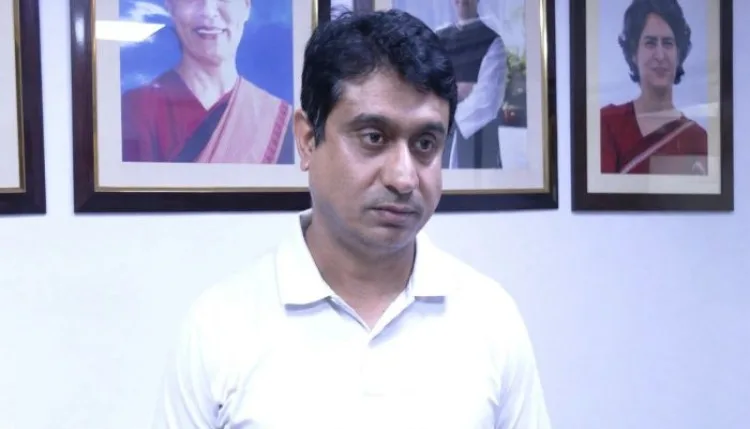 ज्ञानेश कुमार के इस्तीफे की मांग पर दिल्ली में प्रदर्शन