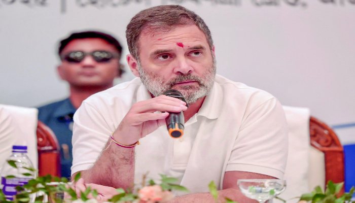 हमारे पास 'एटम बम' है...ये फटेगा तो चुनाव आयोग कहीं नहीं दिखेगा- जानें Rahul Gandhi ने क्यों कही ये बात