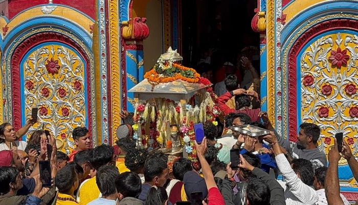 बाबा केदार पंच केदार गद्दीस्थल ओंकारेश्वर मंदिर में हुए विराजमान, छह माह होगी शीतकालीन पूजा