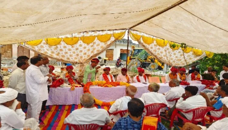 चाकसू में मंदिर विकास के 25 लाख के कार्यों का शिलान्यास