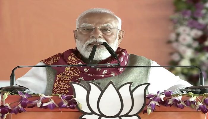PM Modi Singur Rally: पीएम मोदी बोले- 'बंगाल बदलाव के लिए तैयार', बिहार के बाद अब यहां से विदा होगा जंगलराज