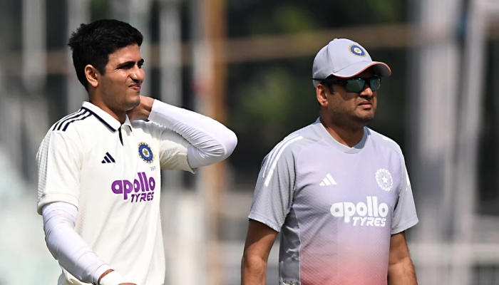 Shubman Gill अस्पताल से डिस्चार्ज, लेकिन गुवाहाटी टेस्ट में खेलना संदिग्ध