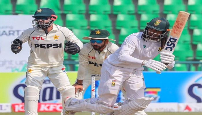 PAK vs SA Test: रोमांचक हुआ पाकिस्तान बनाम दक्षिण अफ्रीका लाहौर टेस्ट, तीसरे दिन गिरे 16 विकेट