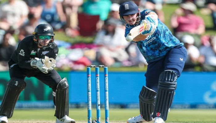 NZ vs ENG 1st ODI : कप्तान हैरी ब्रूक का तूफानी शतक,  इंग्लैंड ने न्यूजीलैंड के सामने रखा 224 रनों का लक्ष्य