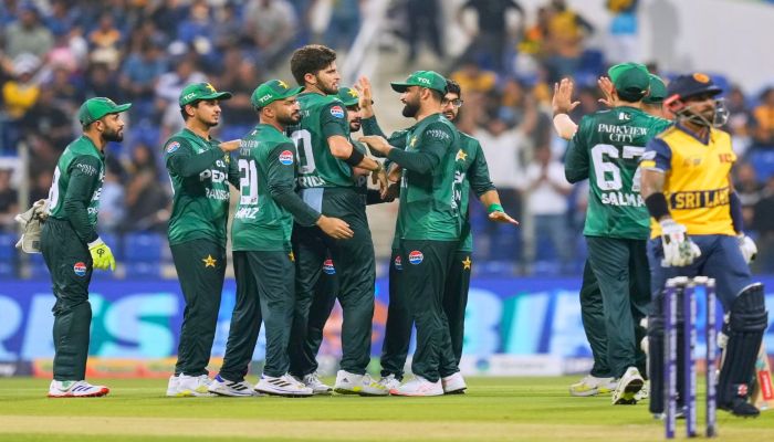 Sri Lanka vs Pakistan: 'करो या मरो' मुकाबले में  पाकिस्तान ने श्रीलंका को 5 विकेट से हराया