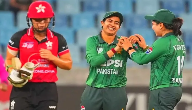 Pakistan vs Hong Kong: हांगकांग को रौंदकर सेमीफाइनल में पाकिस्तान
